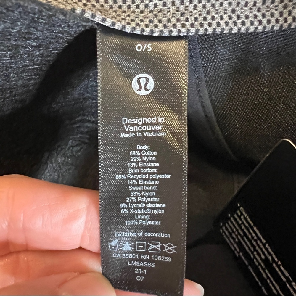 Lululemon Days Shade Black Ball Cap NWT - Picture 9 of 11